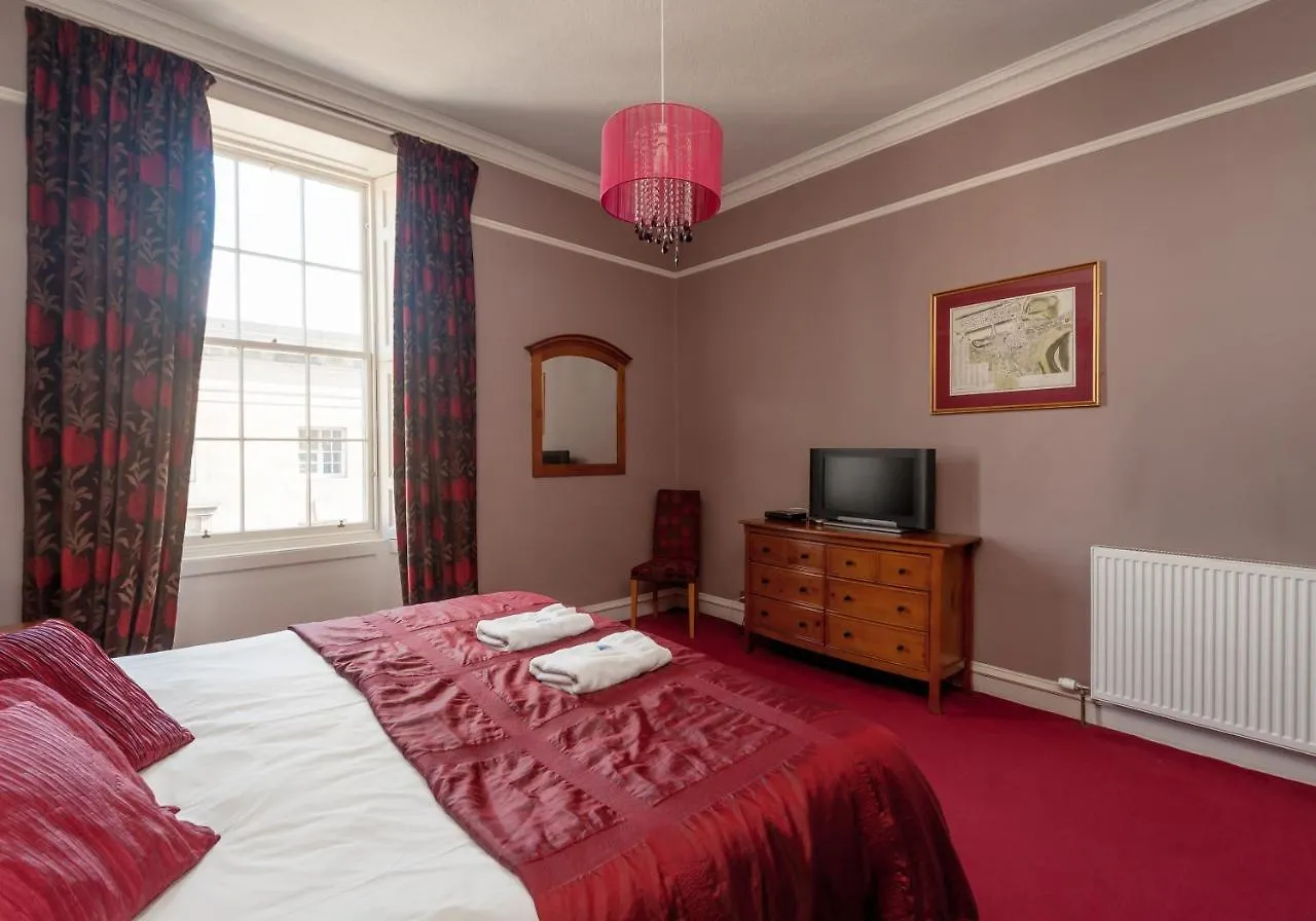 Bank St Royal Mile Apartment Edinburgh 0*,  United Kingdom